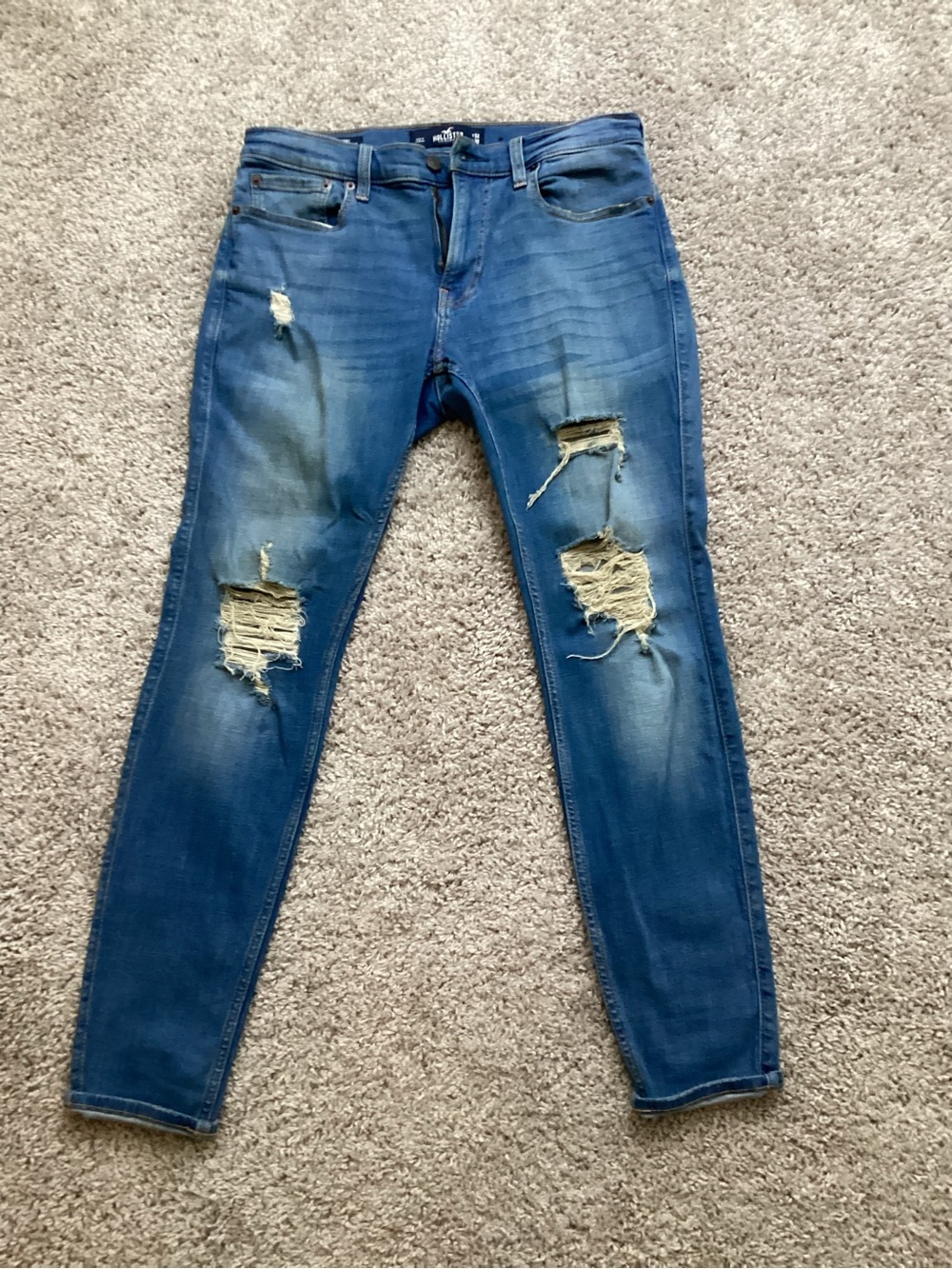 Hollister Men’s Distressed Blue Skinny Jeans - Picture 1 of 3